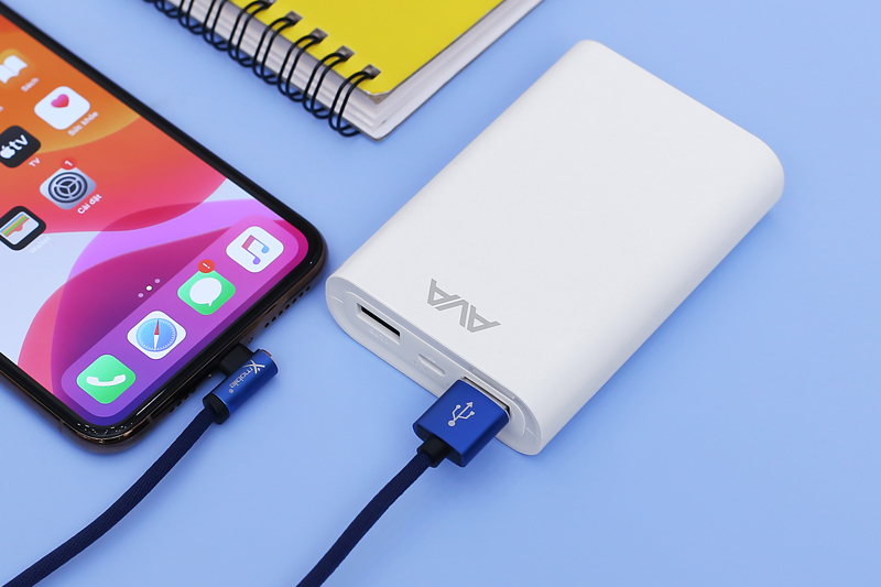 Pin sạc dự phòng 7.500 mAh AVA LJ JP195